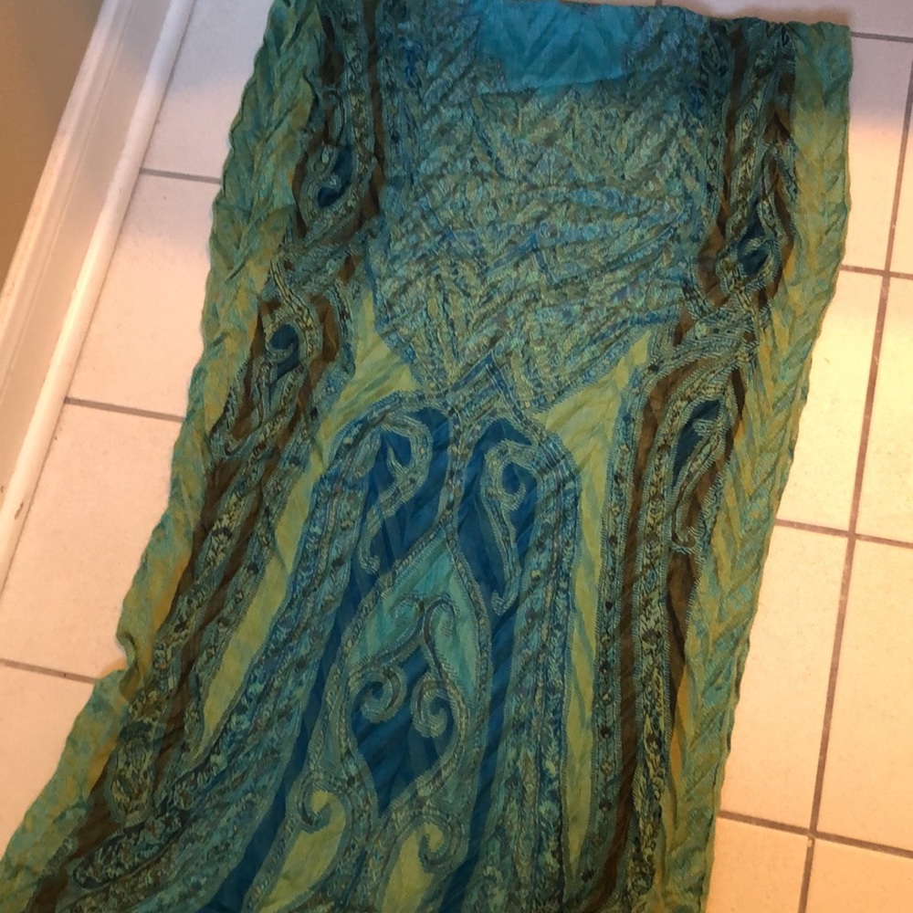 NWT Collection 18 Infinity Scarf - Picture 3 of 7